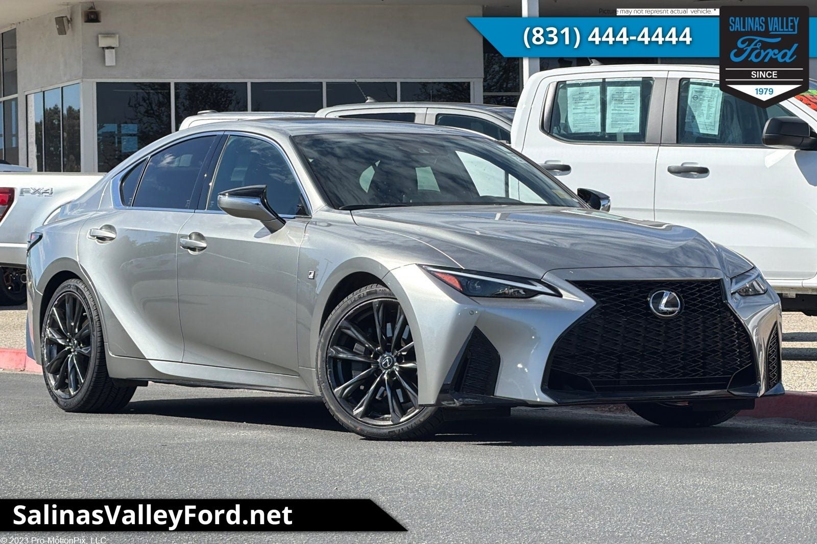 2022 Lexus IS
